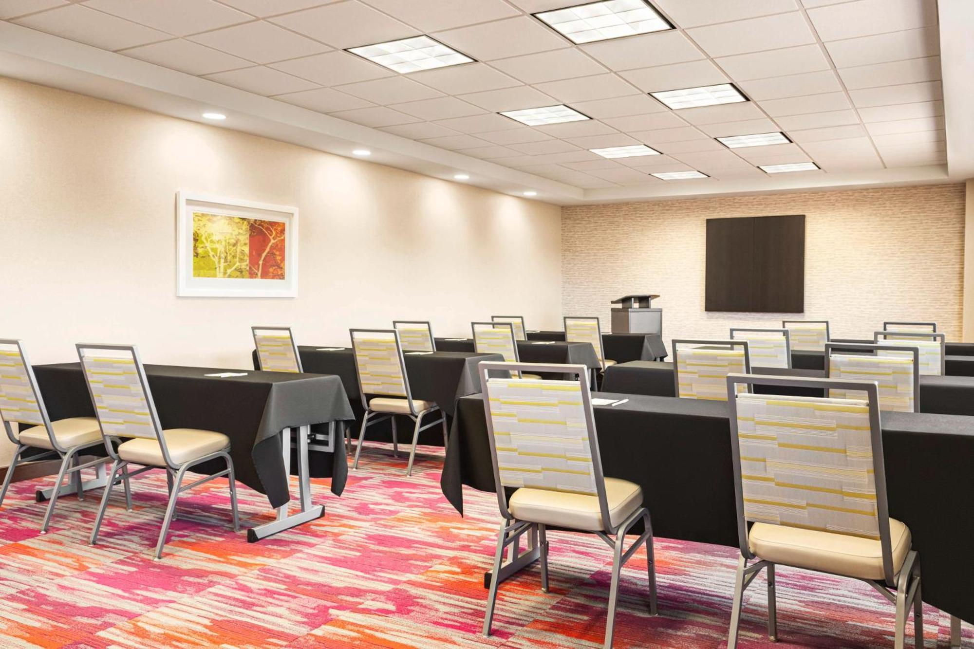 Home2 Suites By Hilton Albuquerque Downtown/University Ngoại thất bức ảnh